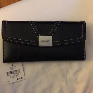 Nine West black wallet